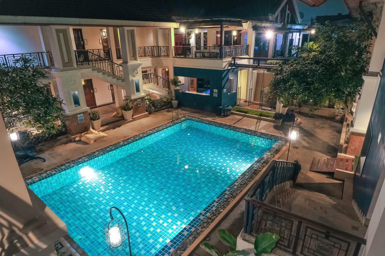 Hostel Glur Chiangmai Chiang Mai Exterior foto